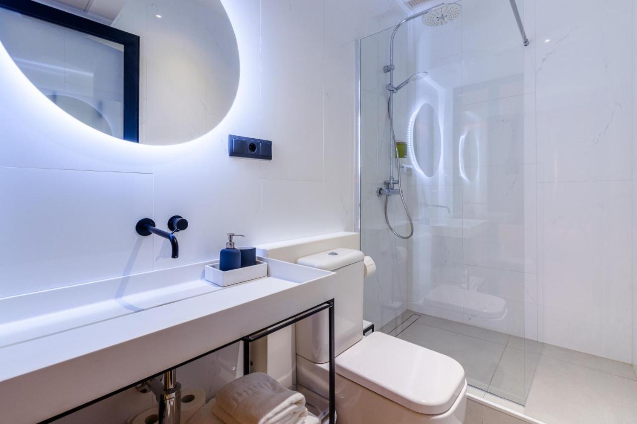 Flatguest Roomtiques Private Rooms Las Palmas de Gran Canaria Exterior photo